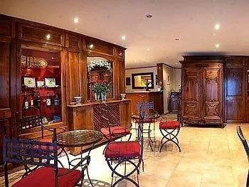 Logis Hotel & Restaurant L'Etape Bouc Bel Air - Gardanne