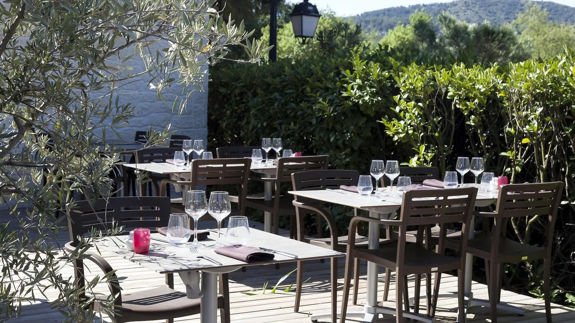 Logis Hotel & Restaurant L'Etape Bouc Bel Air - Gardanne Bouc-Bel-Air