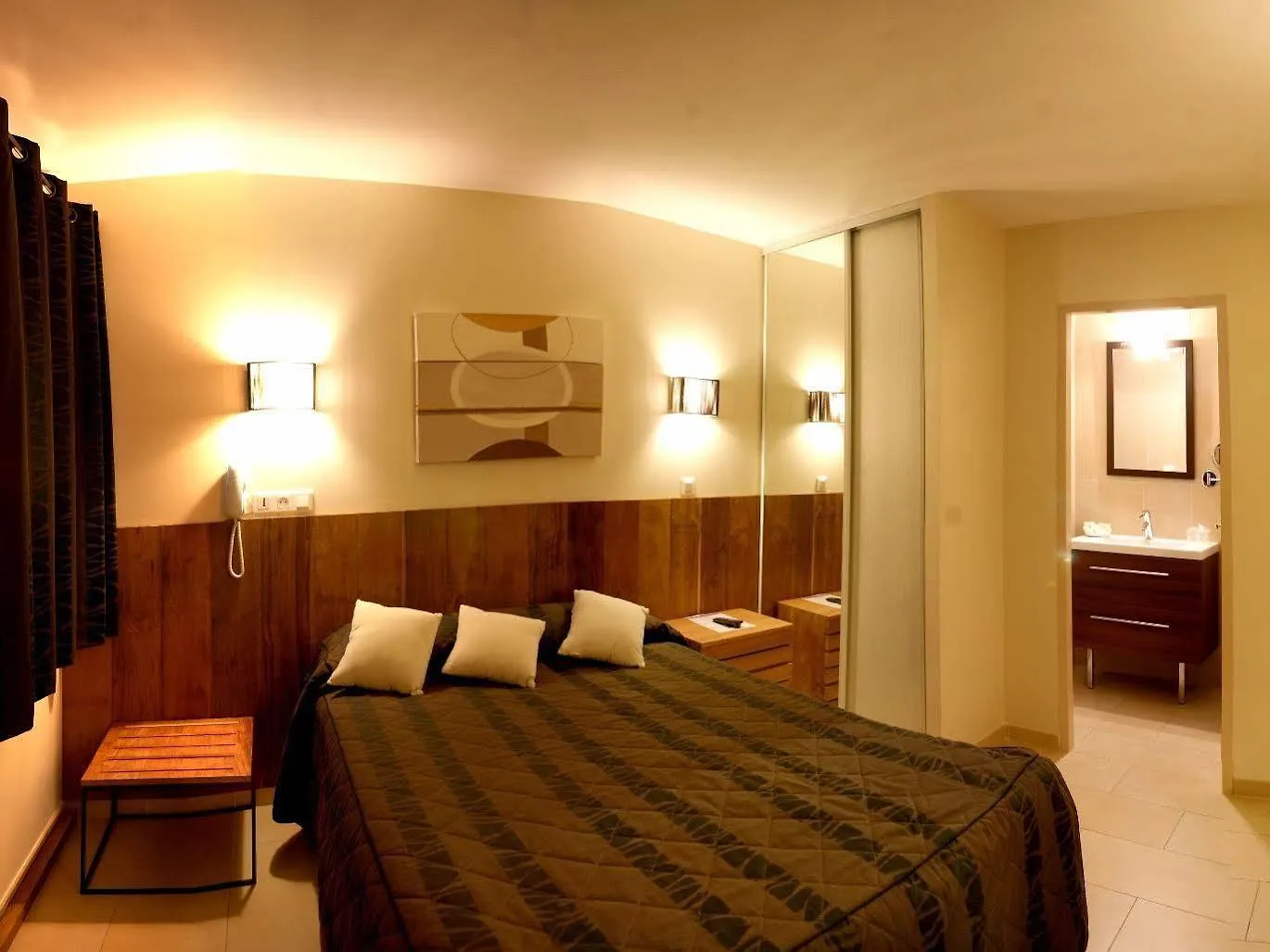 Logis Hotel & Restaurant L'Etape Bouc Bel Air - Gardanne