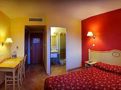 Logis Hotel & Restaurant L'Etape Bouc Bel Air - Gardanne