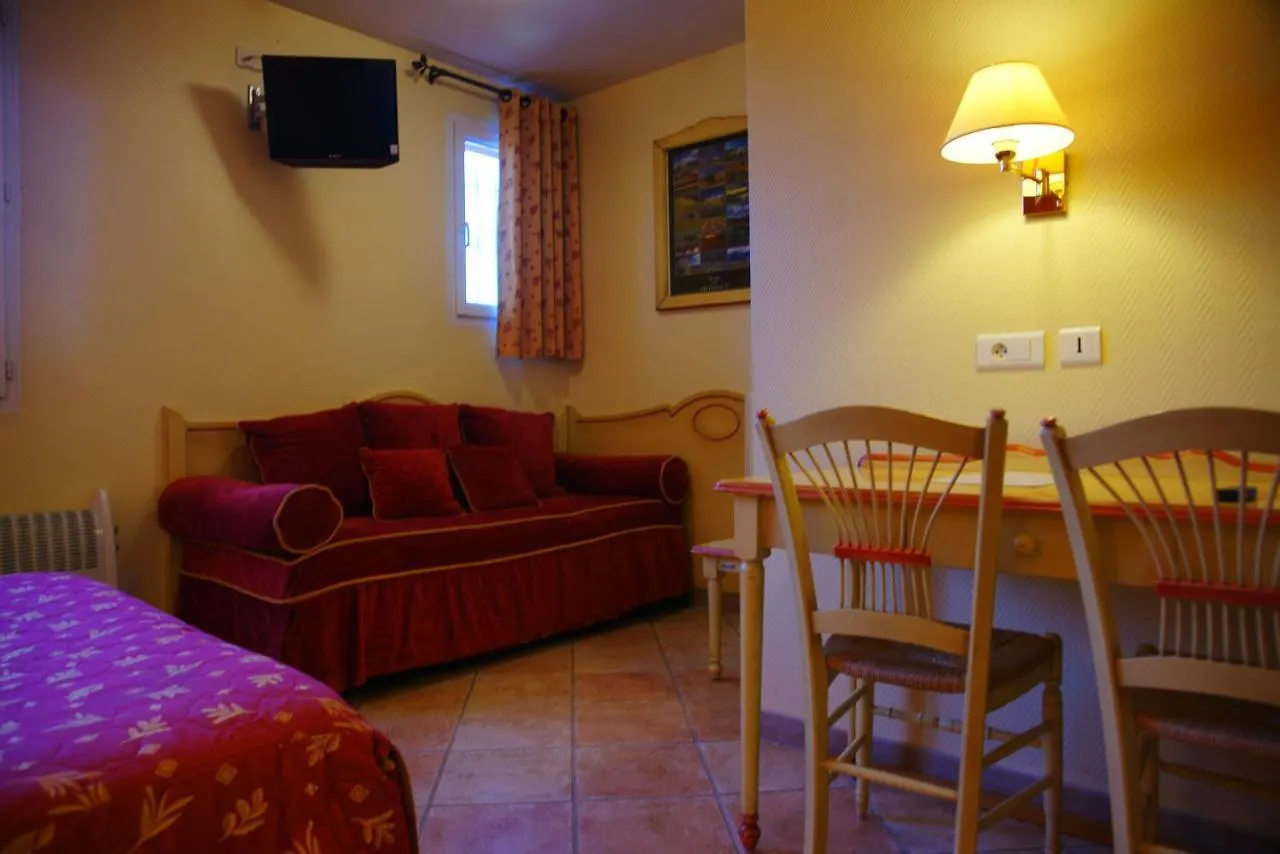 Logis Hotel & Restaurant L'Etape Bouc Bel Air - Gardanne